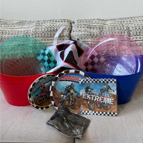Motocross Dirtbike Party Decorations - Picture 1 of 3